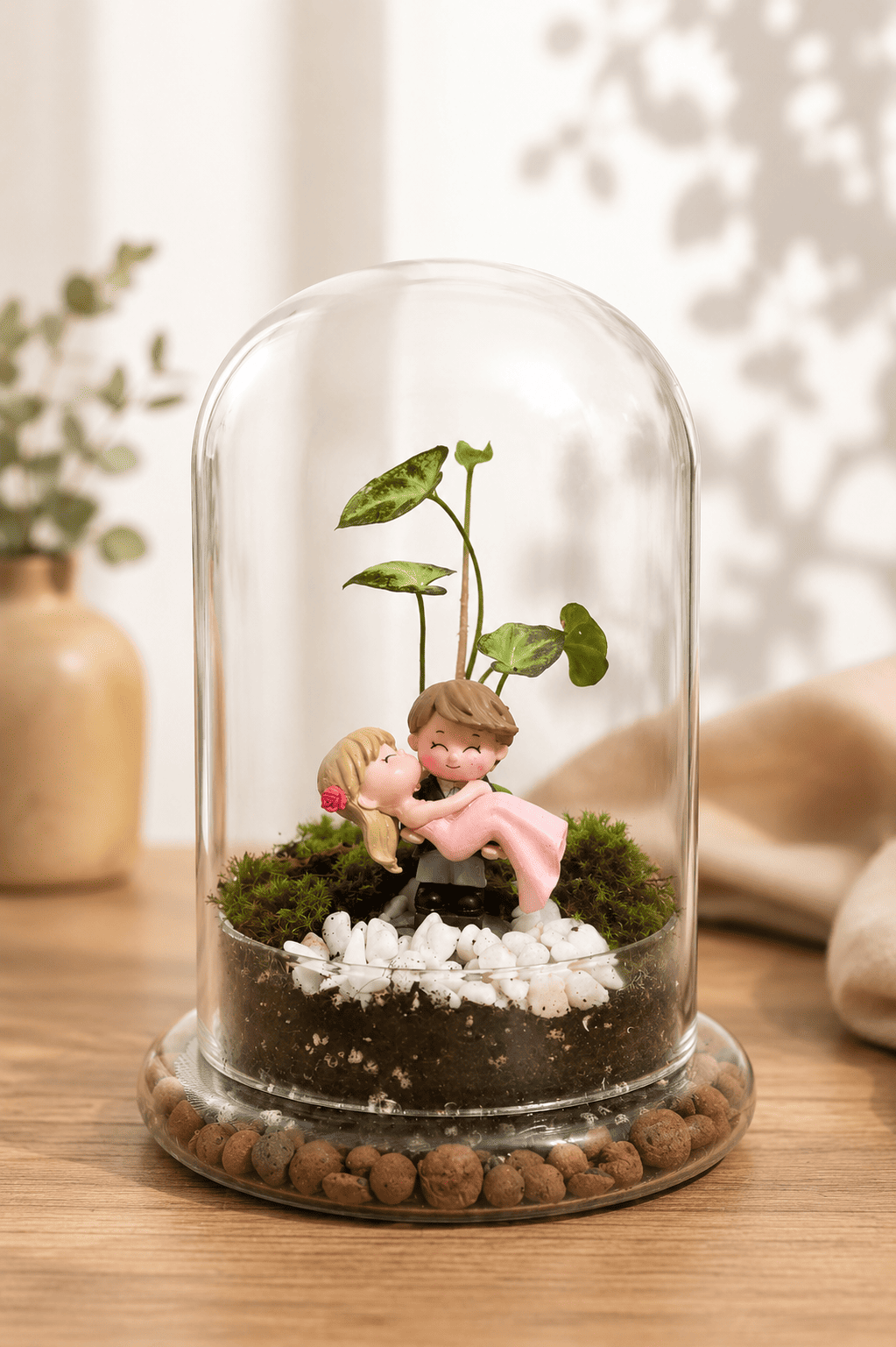Forever in Bloom – Romantic Couple Terrarium Dome