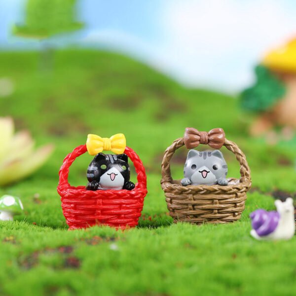 Basket Kitty